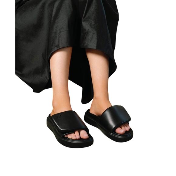 NWOT - D'Amelio Reklis Bright Lavender Slide Sandals - Picture 6 of 6